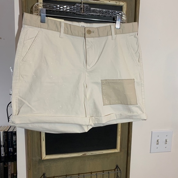 GAP Patchwork girlfriend chino shorts - Picture 6 of 8